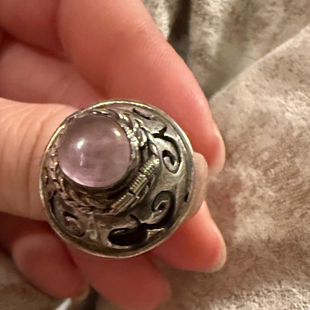 Elegant 70s vintage adjustable sterling Silver pale amethyst poison Ring - NOS